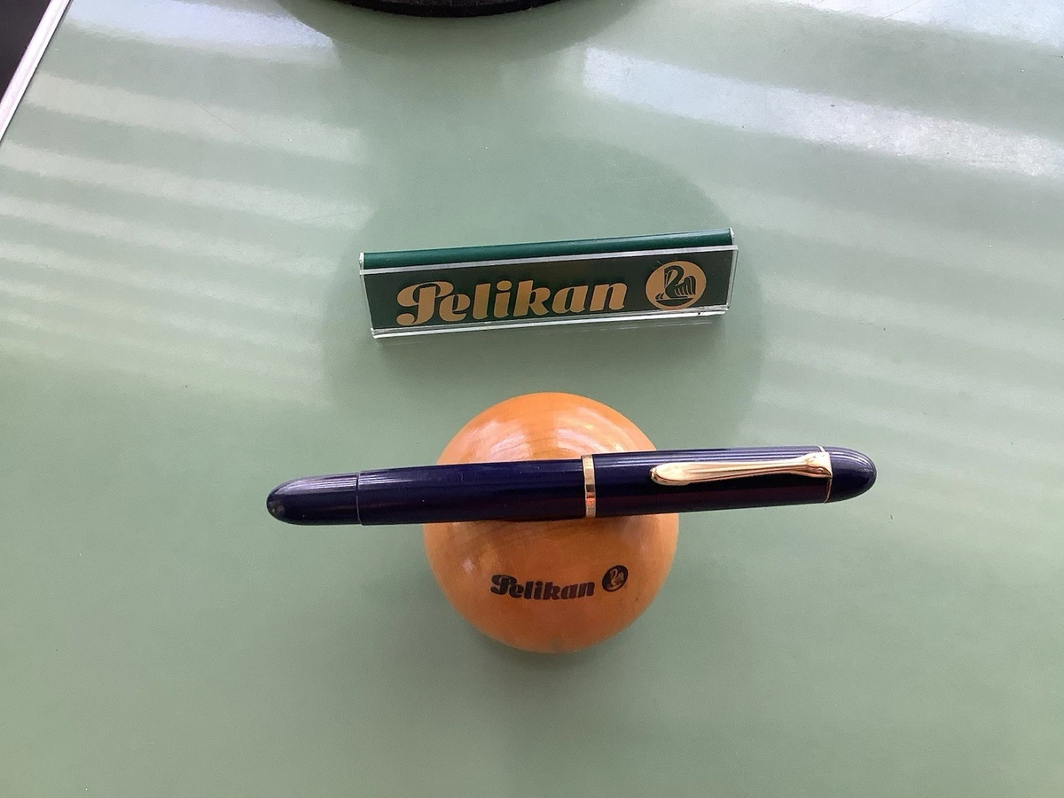 Pelikan Souverän M 405 Kolbenfüllhalter – Schwarz/blau, 14-karätige Rhodinierte Goldfeder (F), Made In Germany