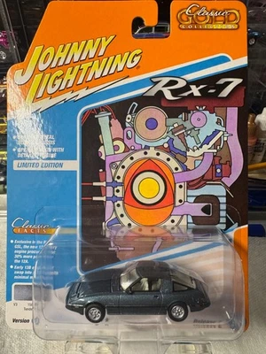 Johnny Lightning Classic Gold 2025 R2B - 1985 Mazda RX-7 Tender Blue #JLCG037 Foto 1 de 4
