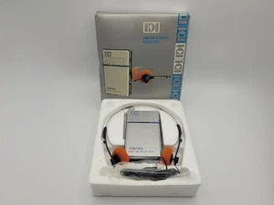 Vintage Portable Radio Receiver AM FM UNUSED Inland Dynatronics Heaphones 1980s - Picture 1 of 11
