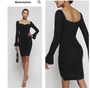 REFORMATION Barrie Strick-Midikleid schwarz M neu ohne Etikett 189 $ minimalistisch elegant Y2K - Bild 1 von 7