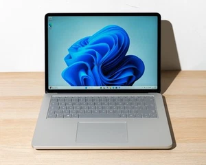 Microsoft Surface Laptop Studio 2 - Intel Core i7-13700H, 16GB RAM, 512GB SSD - Picture 1 of 22