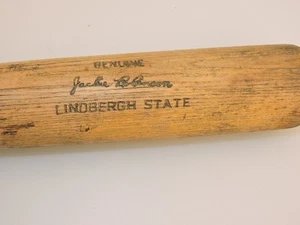 Vintage Jackie Robinson R17 Louisville Slugger bat with vintage label 34" - Picture 1 of 7