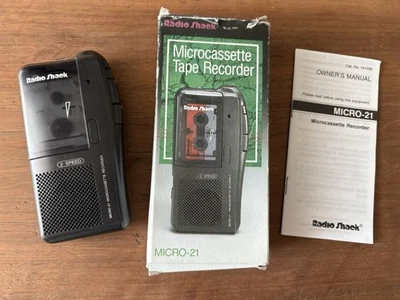 Grabadora de cinta microcassette Radio Shack Micro-21 con caja y manual Foto 1 de 4