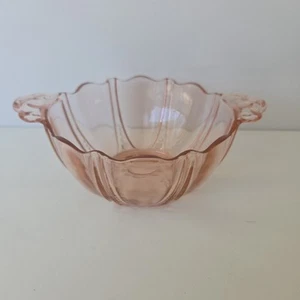 Anchor Hocking Pink Depression Pressed Glass Bowl 17.5x7cm - Picture 1 of 6