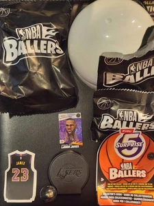 Camiseta Zuru 5 Sorpresa NBA Ballers Serie 1 Lebron James Negra Súper Rara - Imagen 1 de 2