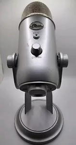 Broken Blue Yeti Professional Multi-Pattern Condenser USB Microphone, Parts Only - Picture 1 of 2
