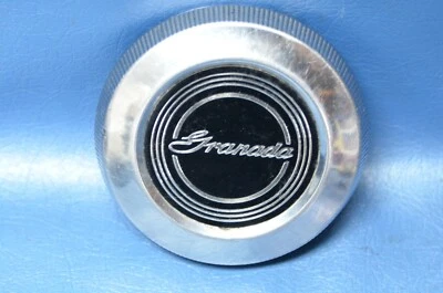 Ford Granada 1975-79 Tapa de gasolina Tapa de cuello de tanque de combustible Cromo 1976 1977 1978 Original OEM  Foto 1 de 4