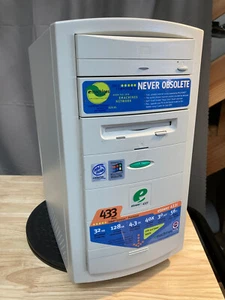 PC de escritorio Emachines e-tower 433i NUNCA OBSOLETA 32 MB de RAM + Windows 98 SE - Imagen 1 de 9