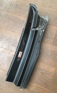 TOYOTA HILUX Mk6 D4d Windscreen SCUTTLE PANEL N/S - Picture 1 of 1