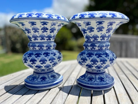2 VG Cobalt Blue & White Wall Pocket Planter Vase 9" Tall - Kitchen Patio Dutch Cover