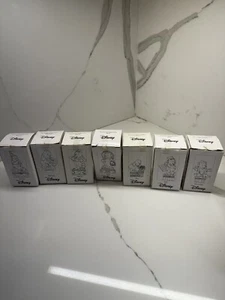 VINTAGE SET OF WINNIEE THE POOH PORCELAIN TRINKET BOXES NEW. - Picture 1 of 16