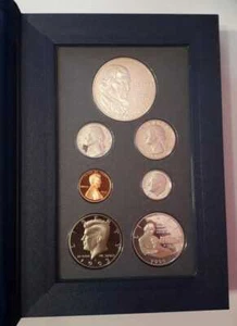 US Mint 1993 Prestige Proof Set Bill of Rights - 7 Coins - Picture 1 of 6