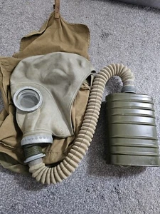 Szm-41 Gas Mask, Bag And Canister - Picture 1 of 9