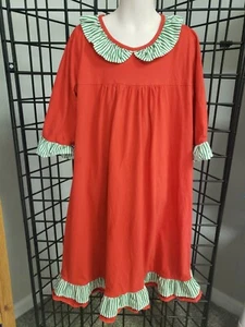Girls Doll Essentials CHRISTMAS DRESS GREEN STRIPED TRIM AND RED DRESS SIZE 8  - Picture 1 of 8