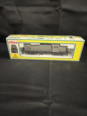 Atlas 8101 HO Gauge Undecorated RS-1 Diesel Locomotive Roller Bearing Truck - Image 1 of 4
