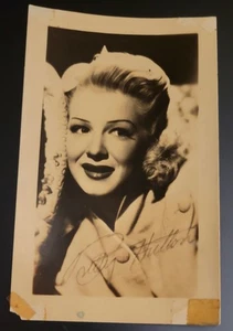Vintage  Betty Hutton Signed Photo 2.5 by 4 - Picture 1 of 2