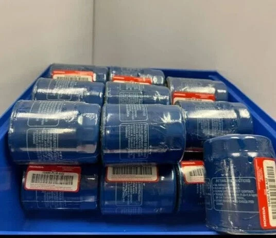 10 Honda Genuine Oil Filters 15400-PLM-A02 NEW SEALED - Image 1 of 4