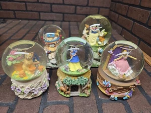 Disney Enesco Snow Globe Cinderella Snow White Lot Please Read Description - Picture 1 of 8