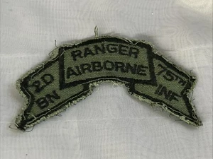 Vietnam War era US Army 2d Battalion, 75th Ranger subdued black and green scroll - Picture 1 of 3