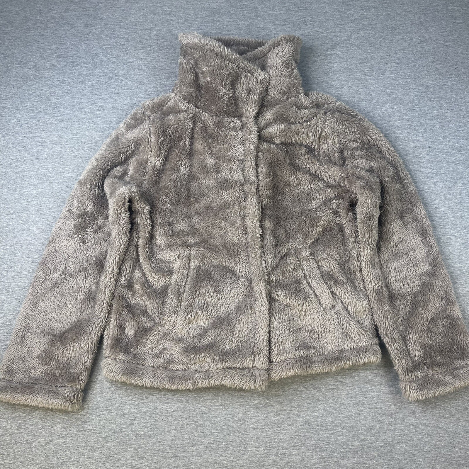 Ultra Soft Plush Faux Fur Jacket 