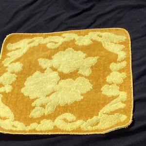 Vintage Cannon Monticello Washcloth Yellow Floral Washcloth - Picture 1 of 12