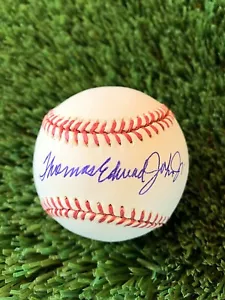 TOMMY JOHN FULL NAME SIGNED AMERICAN LEAGUE BASEBALL DODGERS YANKEES A's ANGELS - Picture 1 of 4