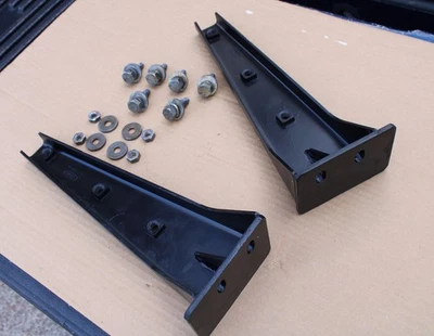 1975 1976 1977 Mercury Capri suportes de para-choque dianteiro, direita e esquerda, com parafusos - Imagem 1 de 4