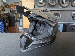 Casco de motocross LS2 SUBVERTER EVO - Modelo de pantalla/sin usar - mediano - Imagen 1 de 6