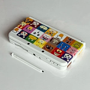 Nintendo New 3DS Console Animal Crossing White Edition - Unused - Picture 1 of 7
