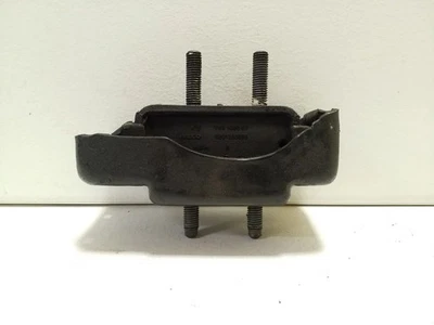 Iveco Daily 5th Gen 2014 Diesel 93kW Engine Mount Motor Damper 5801283685 - Image 1 of 4