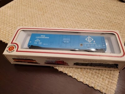 Bachmann HO Erie Lackawanna 51' Steel Plug Box Car 68279 43-1010-G4 Trains Gauge - Image 1 of 4