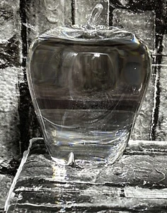 Steuben Art Glass Crystal Apple Paperweight Clear Crystal Signed 4” X 3.5” - Picture 1 of 9