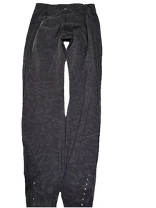 ATHLETA Medium Women's RAINIER PRINTED TIGHT Women's Poly Spandex Leggings Black - Picture 1 of 7