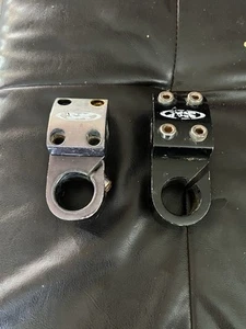 Dos vástagos BMX Schwinn XS de colección negros EE. UU. - cargador superior 1 1/8 cuello de ganso - Imagen 1 de 10
