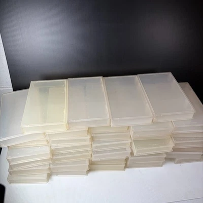Lote De Colección De 34 Estuches VHS Con Almeja De Plástico Transparente Video Alquiler Estuches Foto 1 de 4