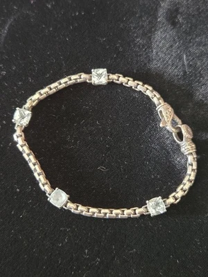 Precioso brazalete de eslabones de caja redondeados de topacio azul y plata esterlina John Hardy Jai Foto 1 de 4