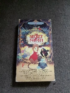 The Secret of NIMH VHS 1982 Cartoon Dom Deluise Elizabeth Hartman Don Bluth - Picture 1 of 2
