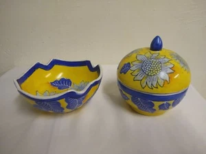 Set Of Two Floral Yellow Blue White Bowls 1 Bowl Lidded 6" And 4 1/2" - Picture 1 of 7