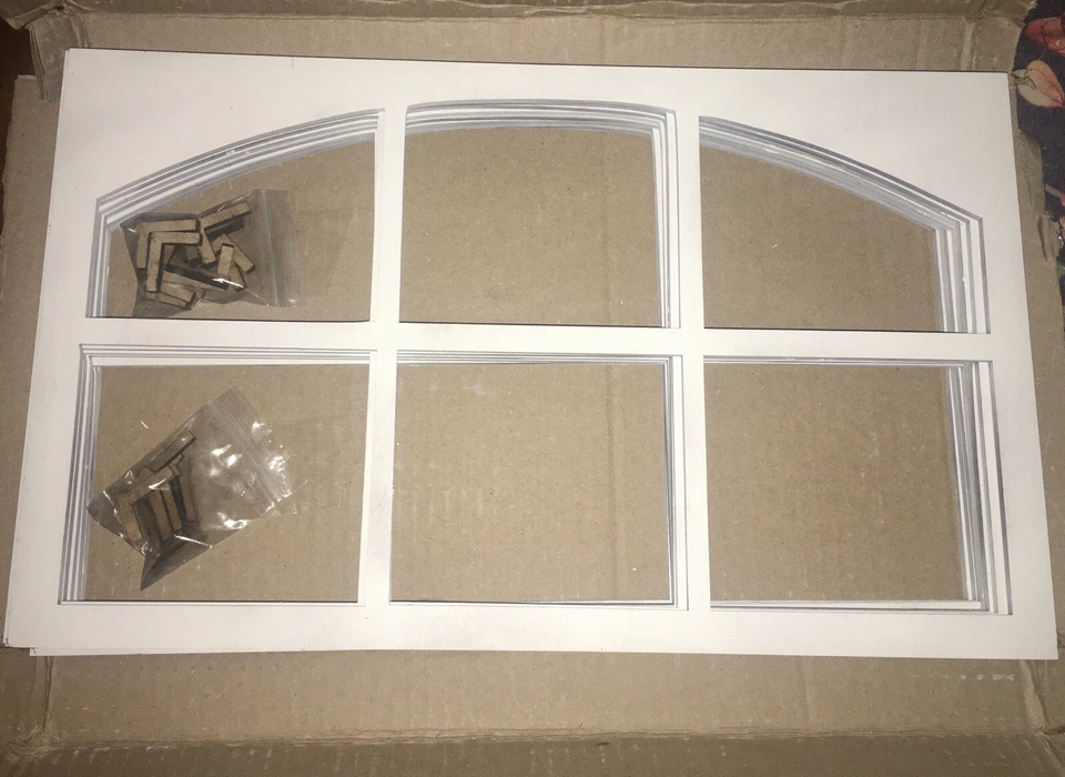 "Insertos de ventana estilo Clopay PERSONALIZADOS 19"" X 11 1/2"" CASCADA I corte por láser, juego/4" Foto 1 de 4