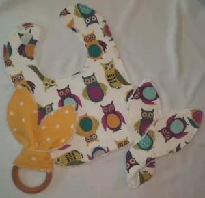 Boutique Owls Chenille Bib And Teether Set - Picture 1 of 3