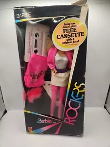 VINTAGE 1985 BARBIE AND THE ROCKERS BAMBOLA CASSETTA MATTEL # 1140 con scatola - Foto 1 di 6