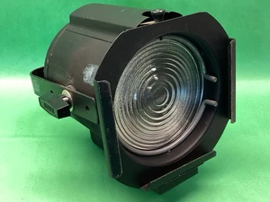 Altman 65Q Stage Studio Theater Light 6" Adjustable Fresnel Lamp w Gel Holder - Picture 1 of 5