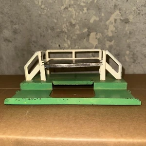 Lionel O Gauge No. 3462P Milk Car Platform - No Box - Picture 1 of 6