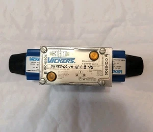 VICKERS DG4V3-6C-M-W-LB40  PILOT VALVE  633741 New No Box - Picture 1 of 10
