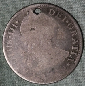 México 1782 FF Plata 2 reales ~ Carolus III ~ Agujero ~ 99 ¢ Envío con orugas - Imagen 1 de 2