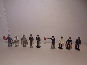 EIRE/AUTHENTICAST METAL LEAD RAILROAD STAFF. 9 FIGURES! - Picture 1 of 8