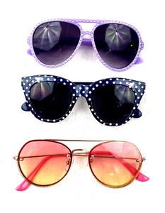 Kids/Girls Sunglasses Lot of 3 Assorted Styles & Brands Childrens Place etc. - Picture 1 of 14
