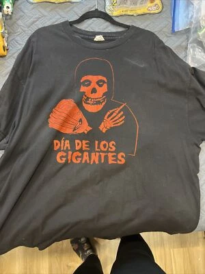 ¡Camisa de colección The Misfits x SF Giants allstyle talla 2XL! Foto 1 de 3