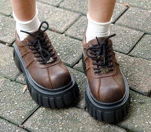 Women's Real Leather Platform Mid Block Heel Creepers Lace Up Round Toe Shoes SZ - Picture 1 of 12