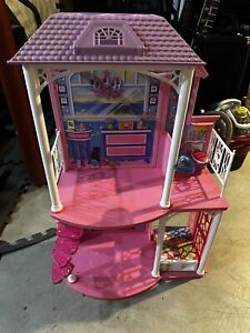 31” BARBIE 2 Story Beach House 2011 Mattel Doll Playset Dream house